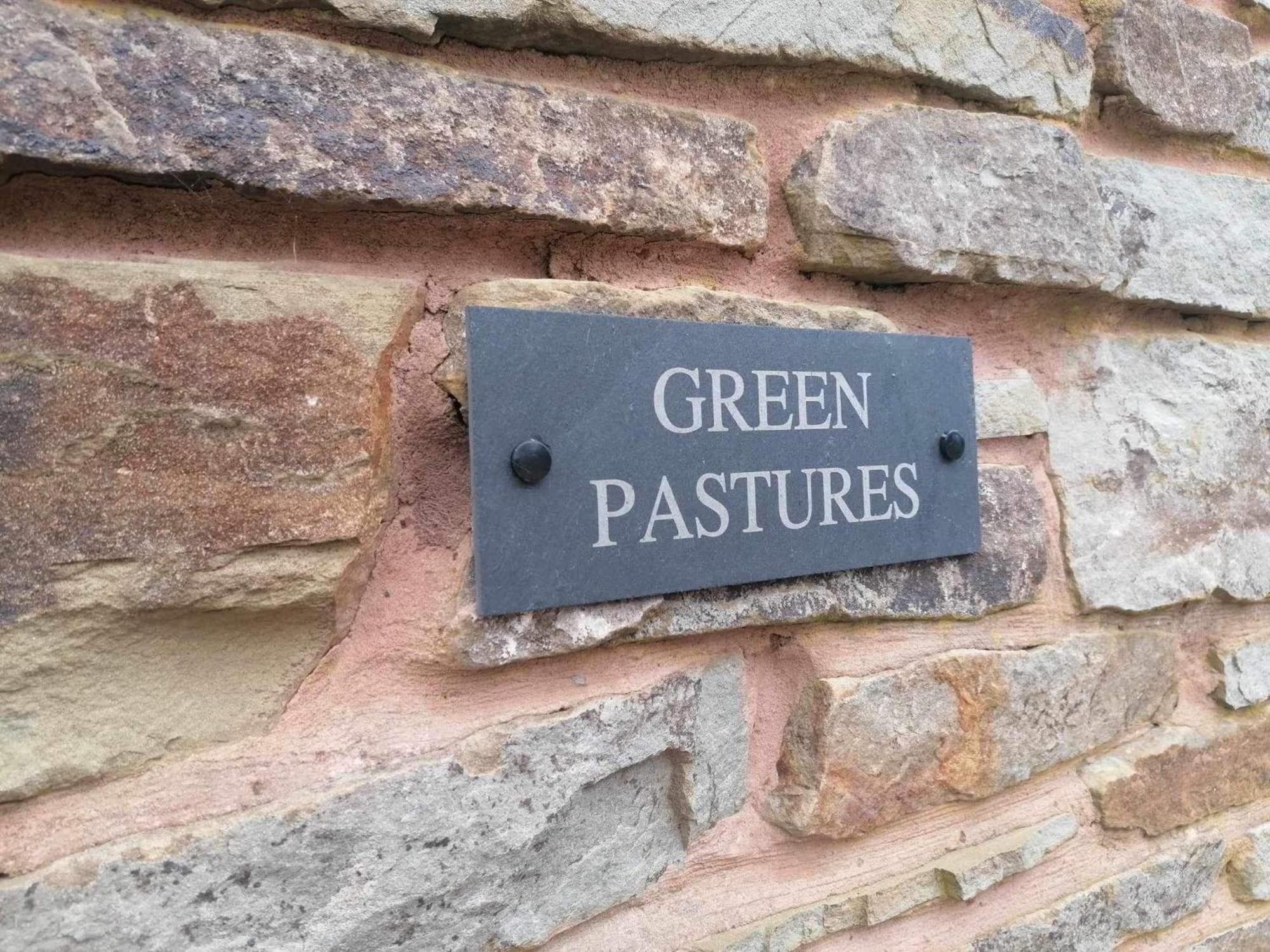 Green Pasture Much Birch 외부 사진